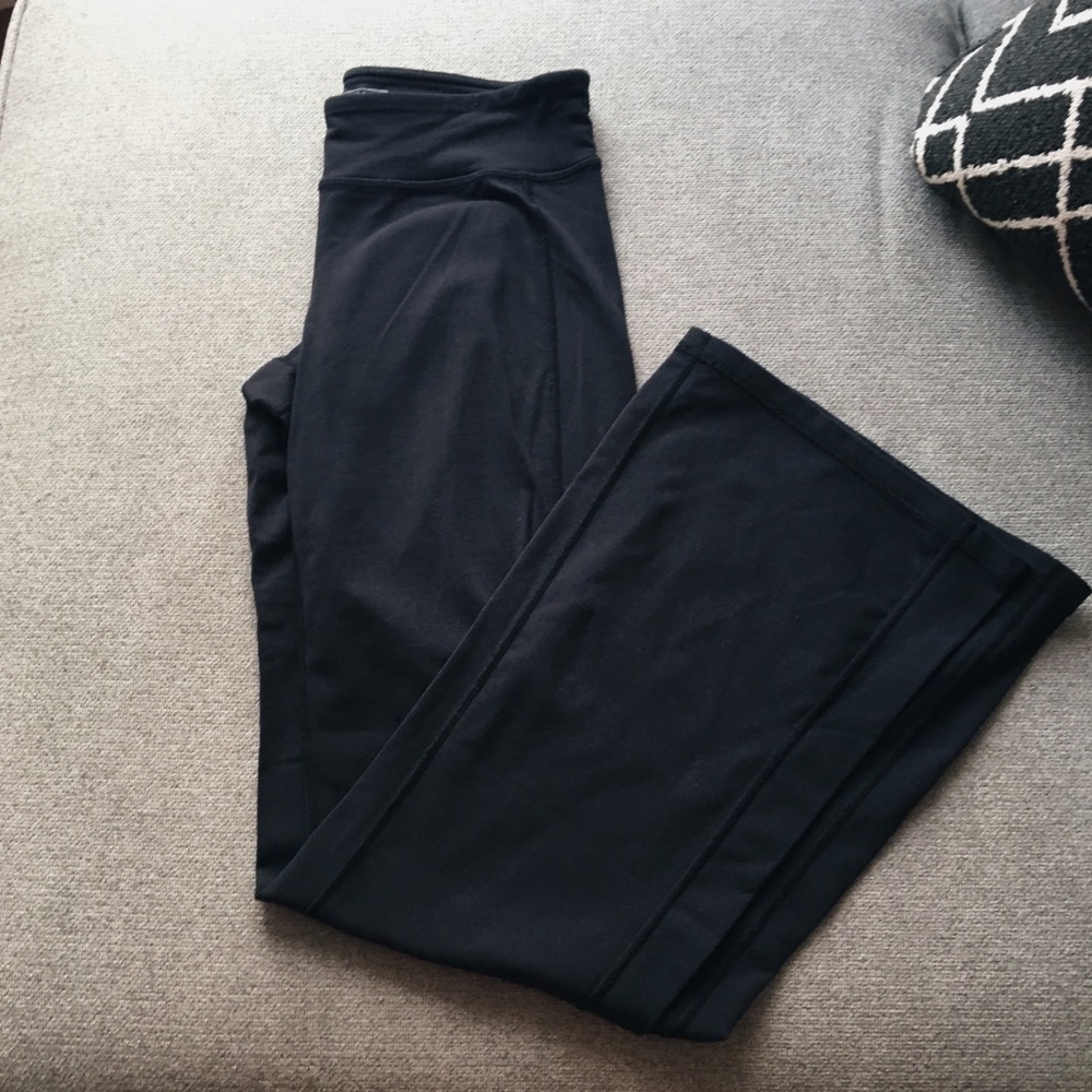 Black Yoga Pants